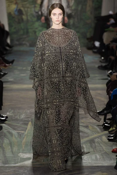 Look 43